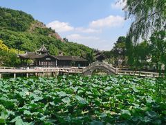 -灵岩山风景区