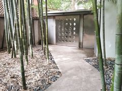 -穹六人间 people 6(岳阳路店)
