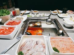 -海底捞火锅(金山百联店)