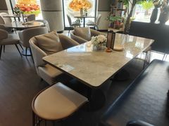 -必胜客(漕宝路店)