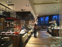 -松咖啡自助餐厅·松北香格里拉