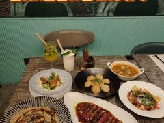 -SHADOWS•Bistro&Eatery(安福路店)