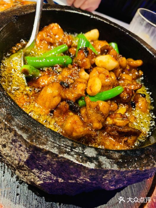 桂满陇-西湖船宴(西单大悦城店)石锅杭椒牛蛙图片