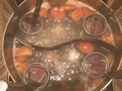 -四季火锅酒家(新濠影汇店)