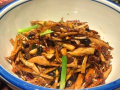 腊肉炒笋-小隐人家(乐松店)