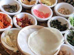 -包整·丝娃娃(一览甲秀楼风景店)