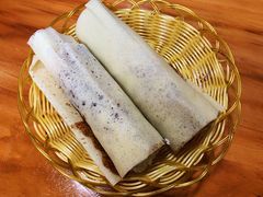 煎饼卷大葱-老济南民间小吃·传统鲁菜(芙蓉街店)
