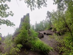 -峡谷浮石林景区