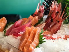 -万岛日本料理铁板烧(梅赛德斯奔驰店)