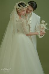 -易摄影婚纱摄影工作室