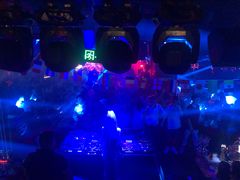 -V AMUSING CLUB·酒吧(银河中心店)