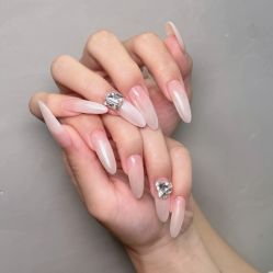 -丹曦·美甲美睫