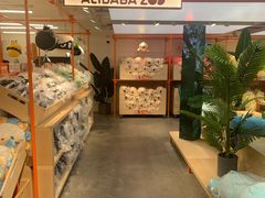 -盒马X会员店(王府井奥莱UP TOWN店)