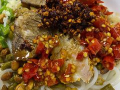 -牛八宝桂林米粉(八里庄店)