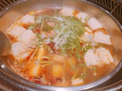 -七欣天香辣蟹火锅(上海银亿滨江店)