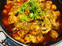 隔壁点的芋儿鸡-高原第一家资格烤羊肉(玉林南路总店)