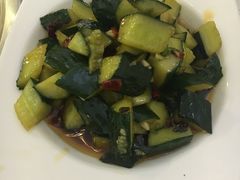 -张大师鸭爪爪特色干锅(南湖店)