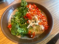 -卤校长重庆火锅(银泰城店)