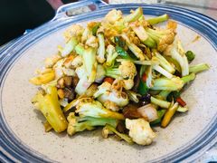 -阿三鱼头泡饼·家常菜