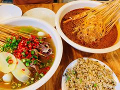 -叶婆婆钵钵鸡(解放碑店)