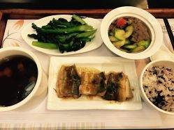 -莉泽月子中心(鹅潭汇店)