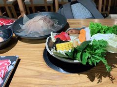 -呷哺呷哺 黄金牧场 (新中关购物中心店)