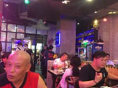 大堂-沪上名羊天下•烤羊腿•东北烧烤•小龙虾(浦东直营总店)
