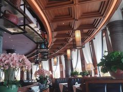 -八府香鸭·啫啫煲(华山路店)