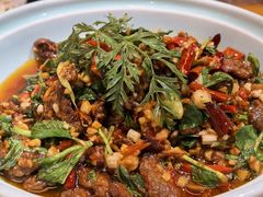 -老滇山寨•云南特色菜•地方菜•民族风情歌舞表演(金碧店)