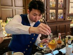 -LONG BAR 廊吧(外滩华尔道夫酒店)