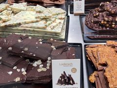 -Laderach 莱德拉(上海环贸iapm店)