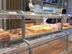 面包甜点陈列柜-好利来(团结湖店)