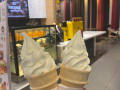 雪糕-麦当劳(季华好又多店)