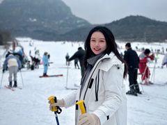 -济南卧虎山滑雪场