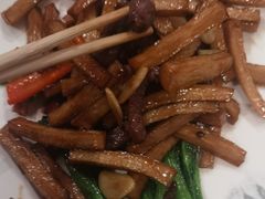 -粤仔湾砂锅粥(阳光店)