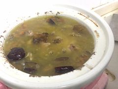 卤蘑菇汤-东门小吃街