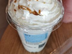 -瑞幸咖啡(巴黎春天陕西路店)