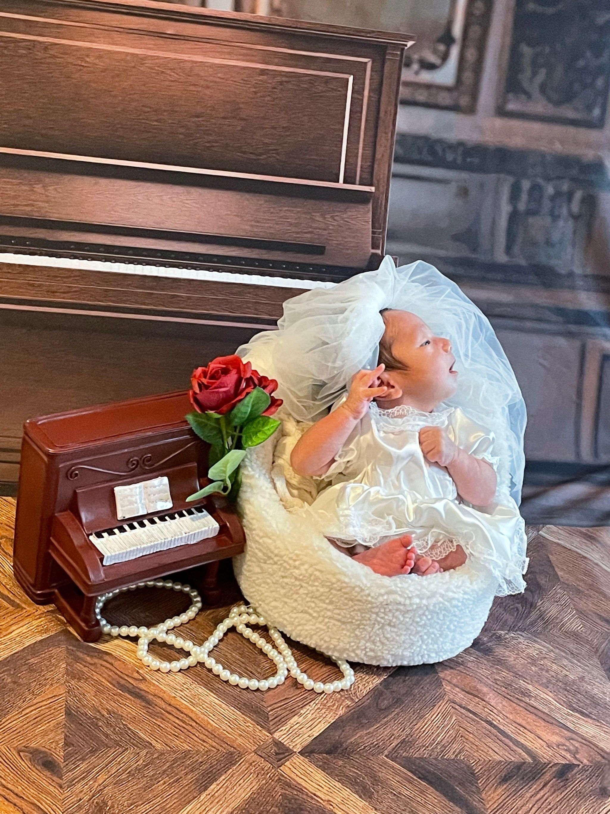 洋娃娃和小熊跳舞啦