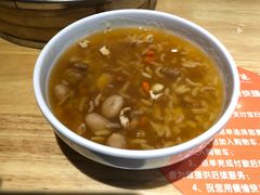 -小六汤包·老字号·中华名小吃(兴庆路店)