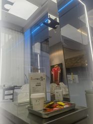 -PE SALON