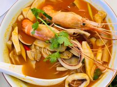 -美奈小馆·越南料理(中航城君尚购物中心店)