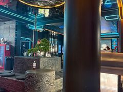 -屋有岛沉浸游戏旗舰店(中山公园店)