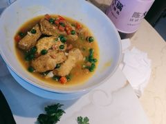 -陈大锅·岳阳鱼馆·地道岳阳菜(美食街店)