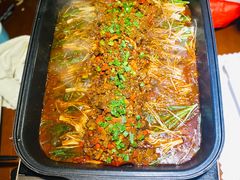 干锅鱿鱼花菜-魏铭鱼头捞饭(晋阳路店)