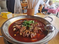 -大众跷脚牛肉馆·非遗传承单位(峨眉山店)