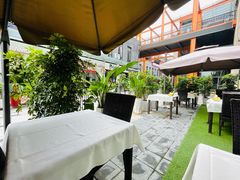 露天位-沙漠玫瑰土耳其餐厅(神路街店)