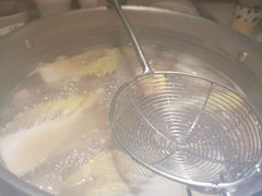 -左庭右院鲜牛肉火锅(浦江欢乐颂店)