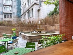 -潮一不贰·法式甜品·生日蛋糕·西式简餐(外滩店)