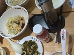 -朱新年·苏式汤团·面点(北寺塔店)