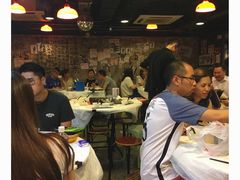 大堂-鲜入围煮花胶鸡海鲜火锅